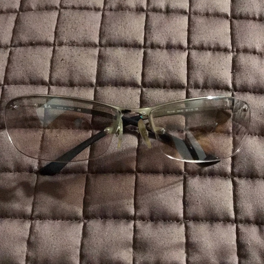 Ray ban